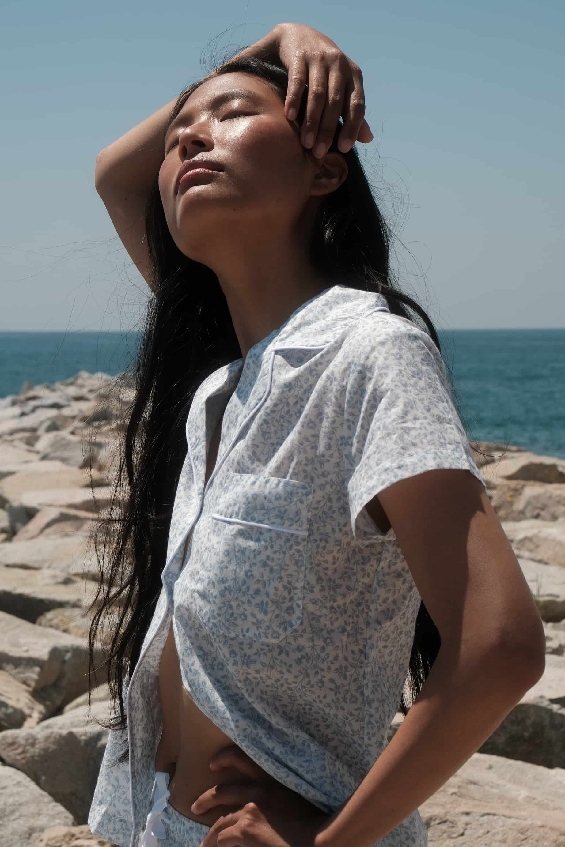 Pyjama Court à Fleurs Bleues