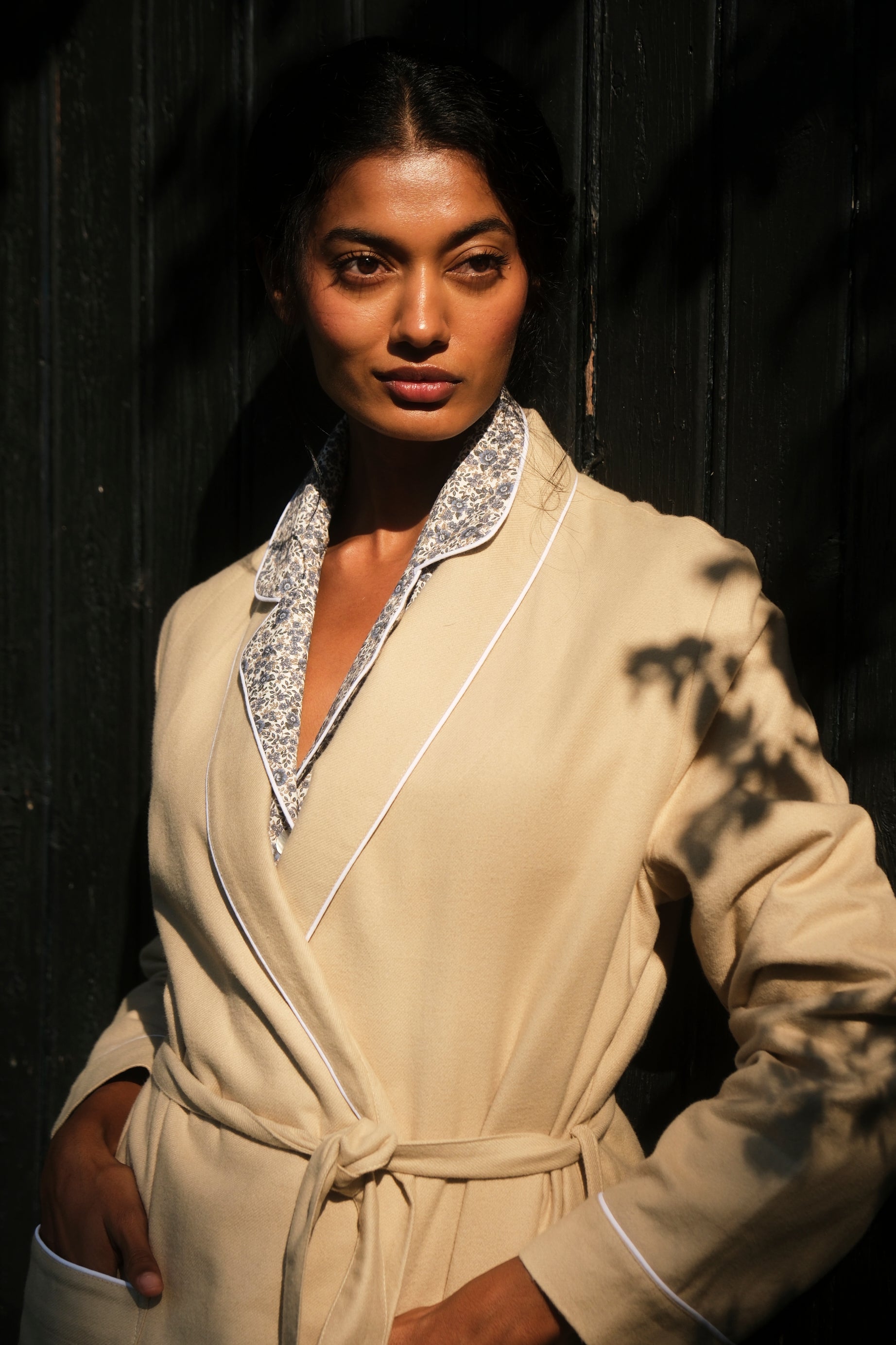 Batín Mujer Beige