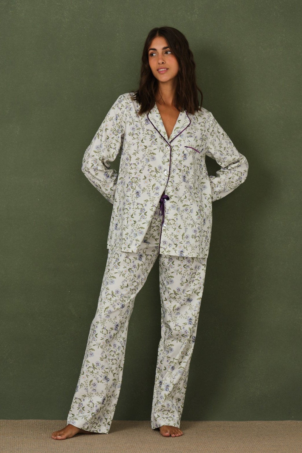 Pijama Mujer Flor Silvestre vivo morado