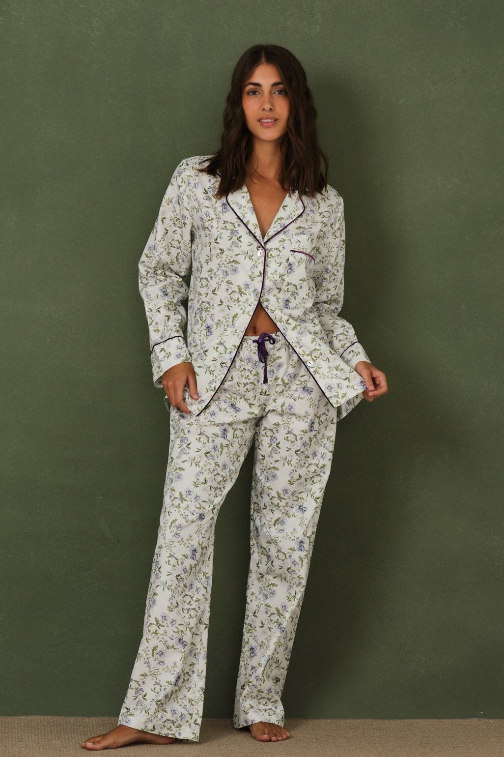 Pijama Mujer Flor Silvestre vivo morado