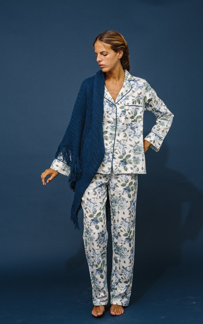 Pijama Largo Flores azul índigo